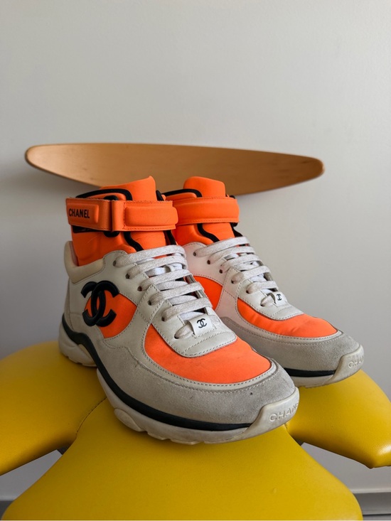 Chanel Orange High Top Interlocking CC Logo Runner Sneakers [7.5]
